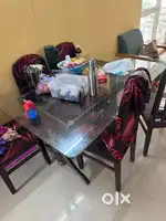 Dining table - 6 seater (wooden)
