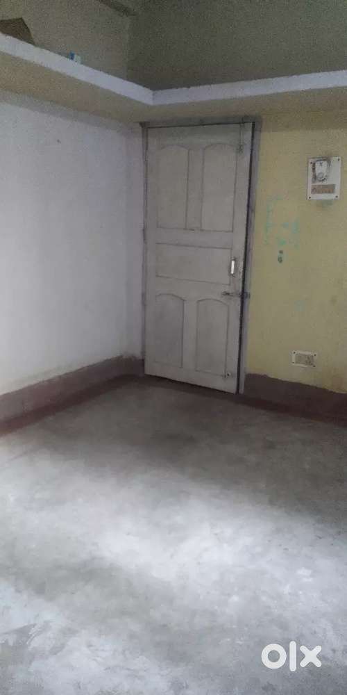 One big available for rent only for one single person