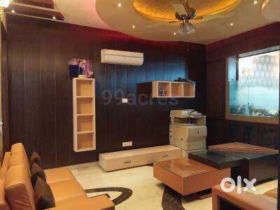 FOR SALE 10 MARLA TRIPLEX GOOD LIVABLE HOUSE IN SECTOR 4 PANCHKULA