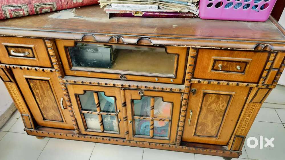 Wall Cabinet, Surya 3 heavy burner auto ignition stove with Inverters