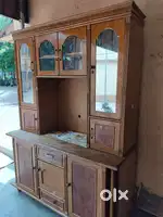 Crockery set wardrobe