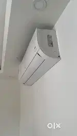 Hot and Cold Air Conditioner