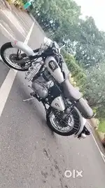 Classic 350 silver colour