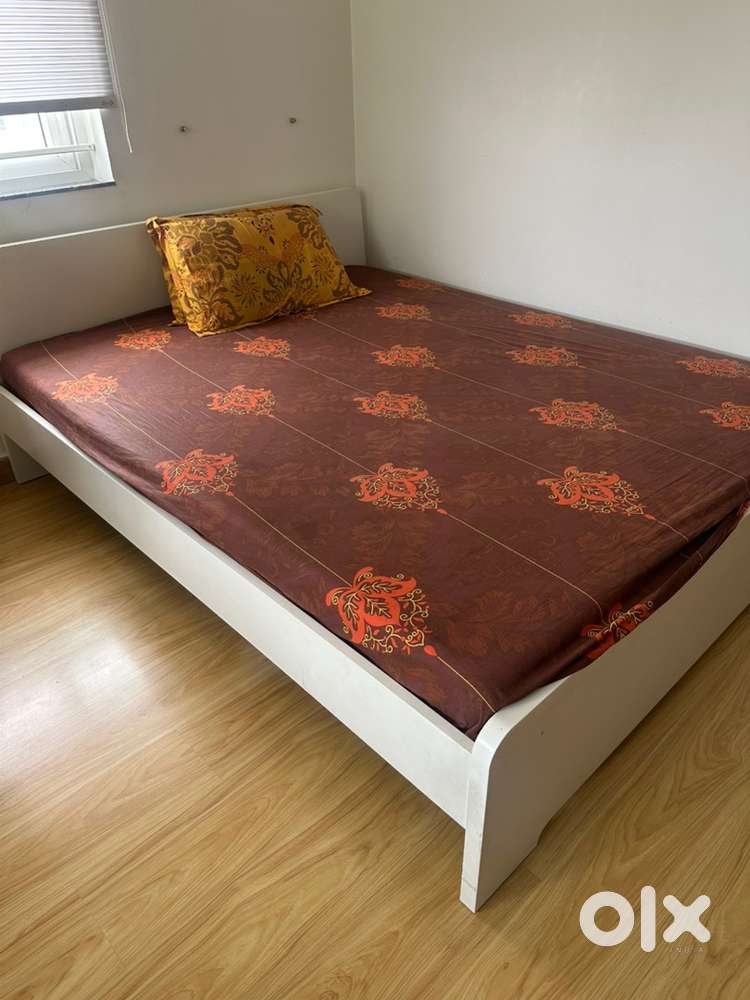 Ikea standard king size bed