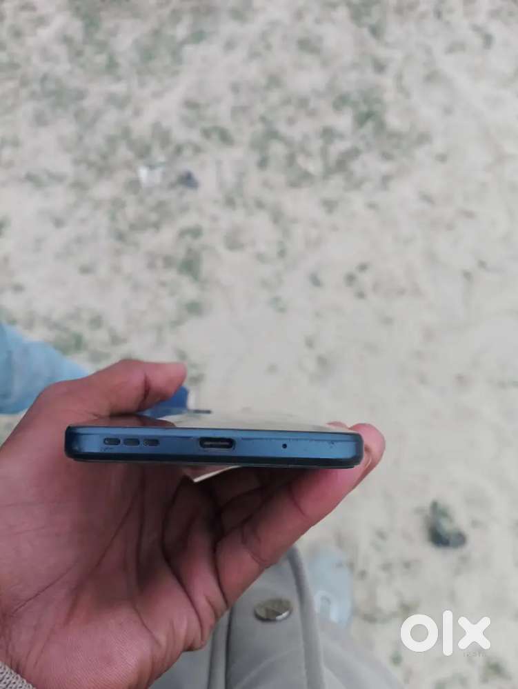 Moto g13 4/128