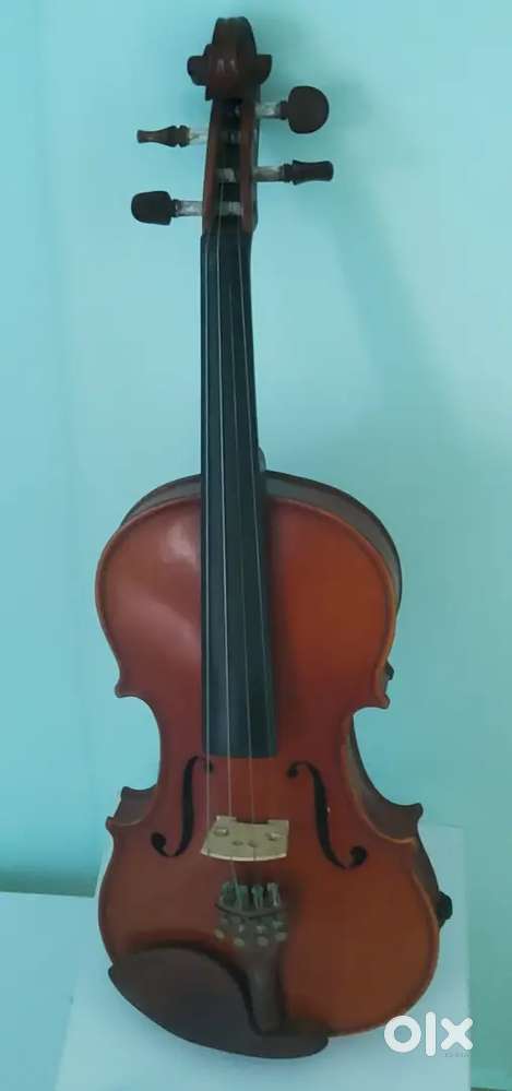 5 years old GB&A 201DX violin