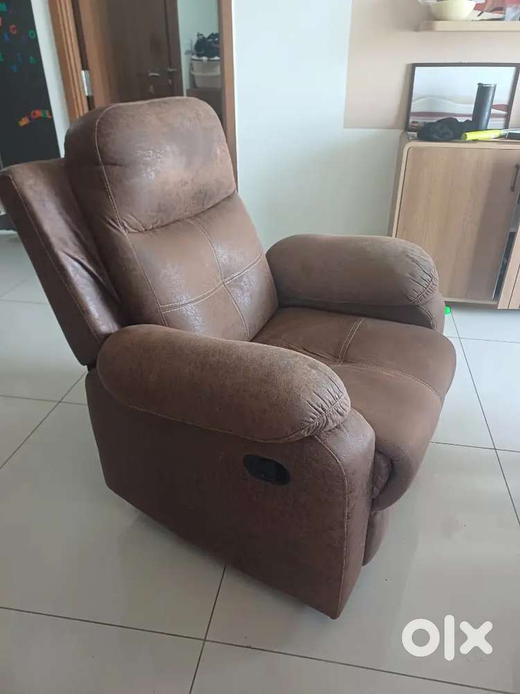 Recliner sofa for sale