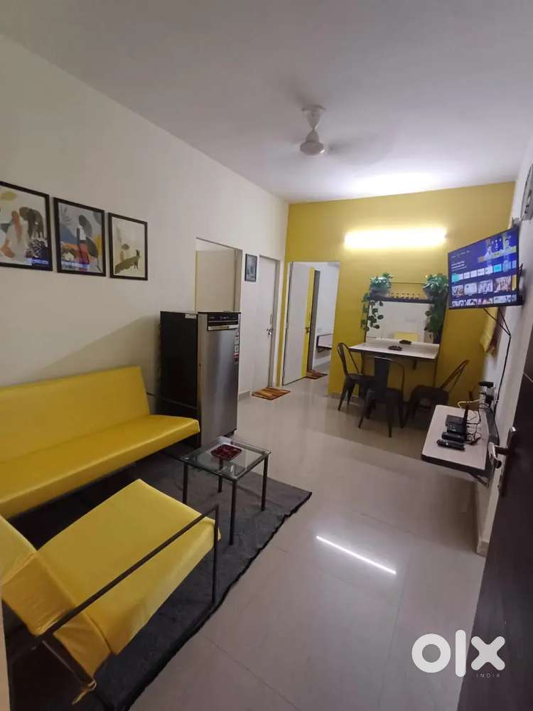 2bhk furnished flat in gandhipath west