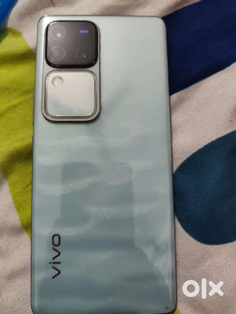 Vivo v 30 pro 5g