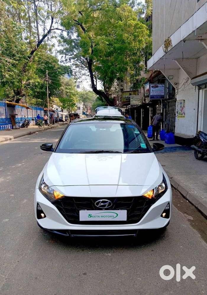 Hyundai i20 Sportz 1.2 MT Dual Tone, 2022, Petrol