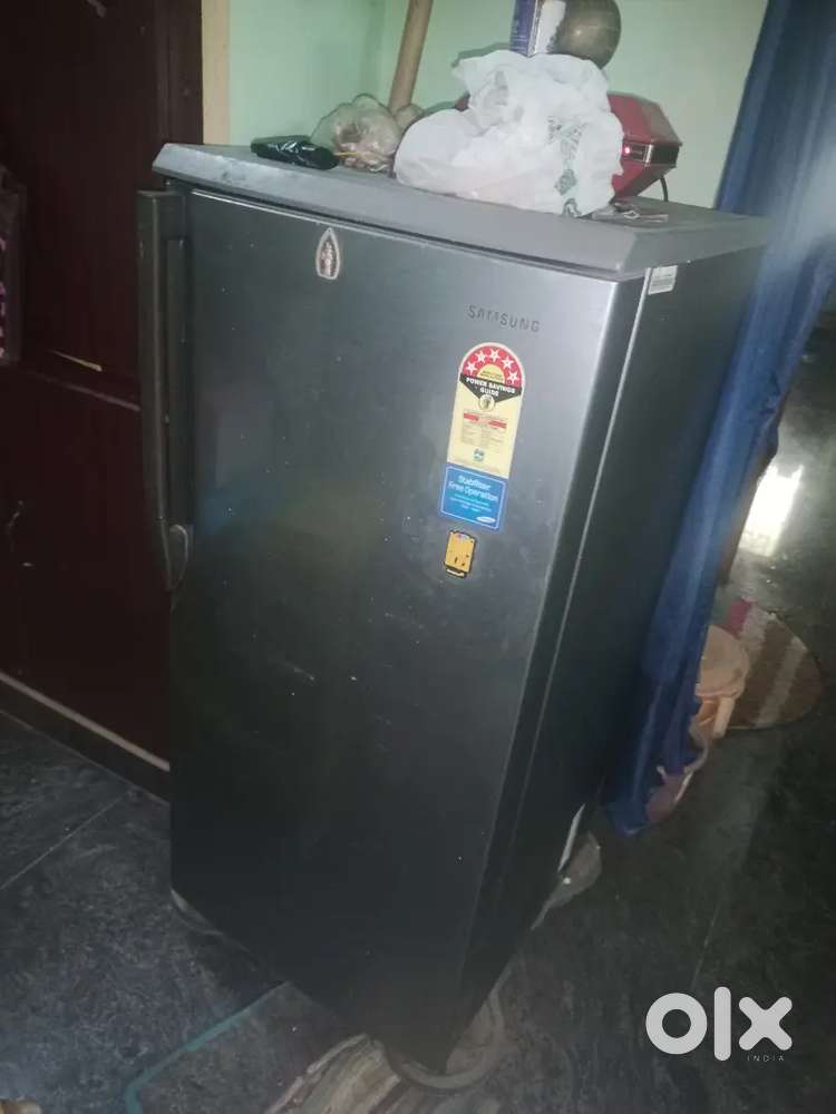 Refrigerator and washing machine for sale