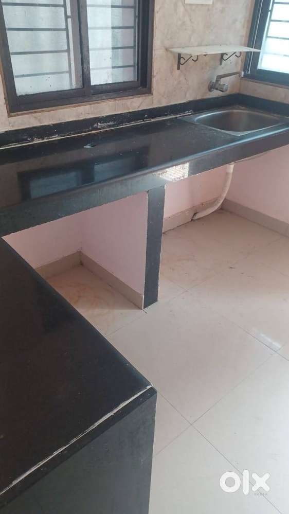 2 bhk at prime location of Sector 7 CDA available for rent