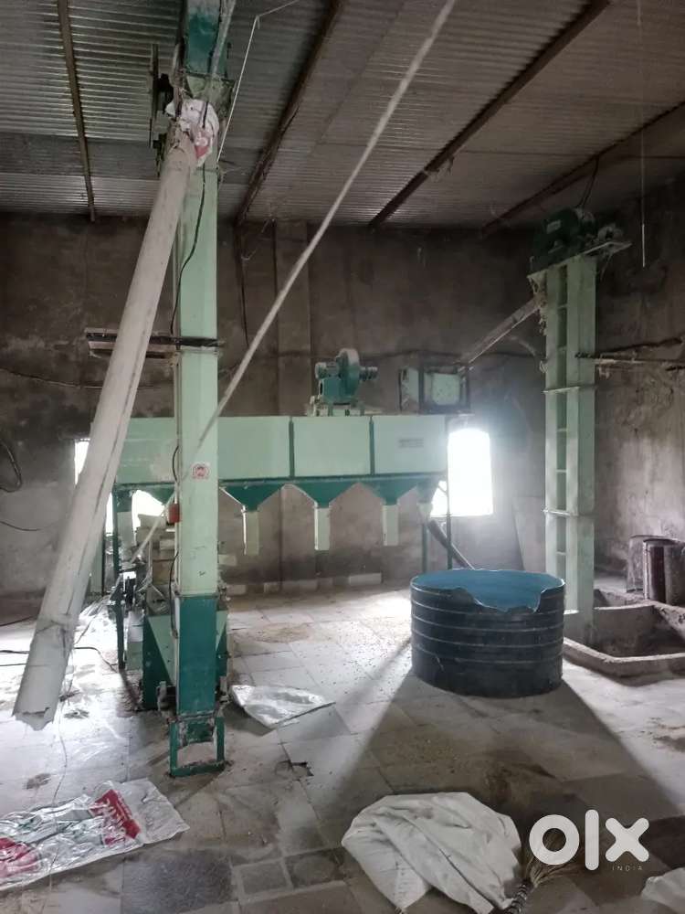 Wheat cleaning machine