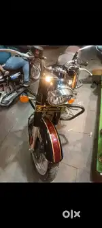 Achcha condition bilkul nayi hai.