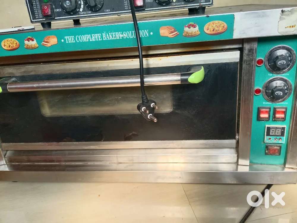 Whole pizzeria things available