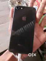 Iphone 8... 64 Gb evrything is okk 74 battery helth