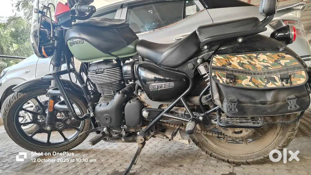 Royal enfield meteor matt green