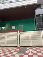 Good commercial space in a commercial area