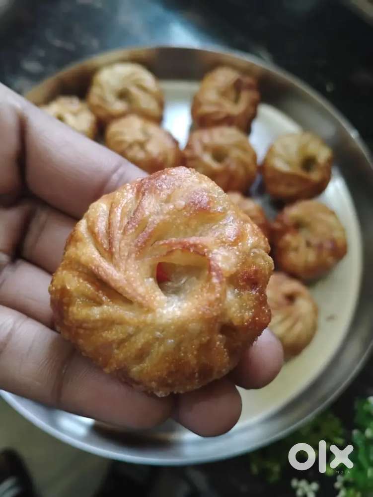 Momo maker boys or girls