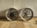 Dominar 250 alloy wheels