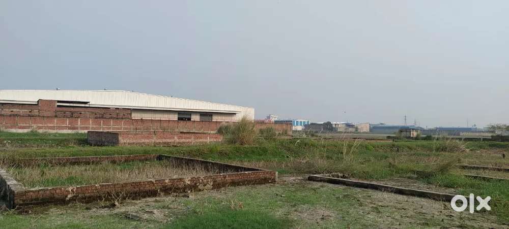 Resident plot in Patna city