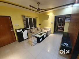 Picnic garden 2bhk full furnished flat rent