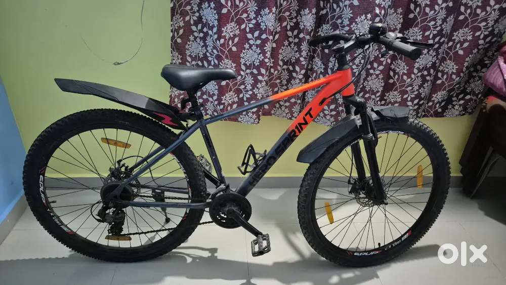 Hero Sprint gear cycle with dual disc break