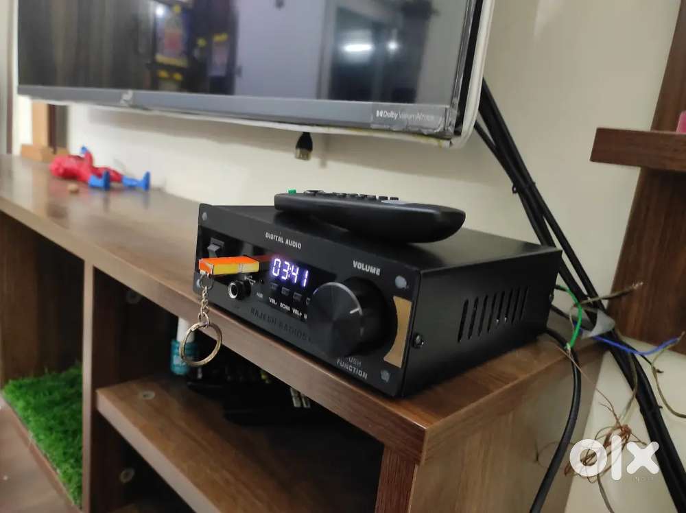 Digital powerful class d stereo amplifier with usb Bluetooth fm aux