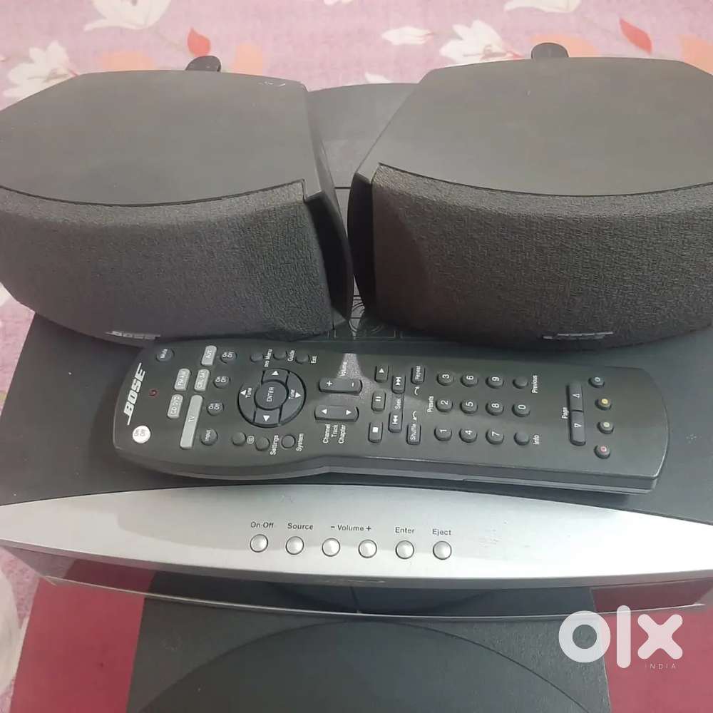 Bose 321 music system