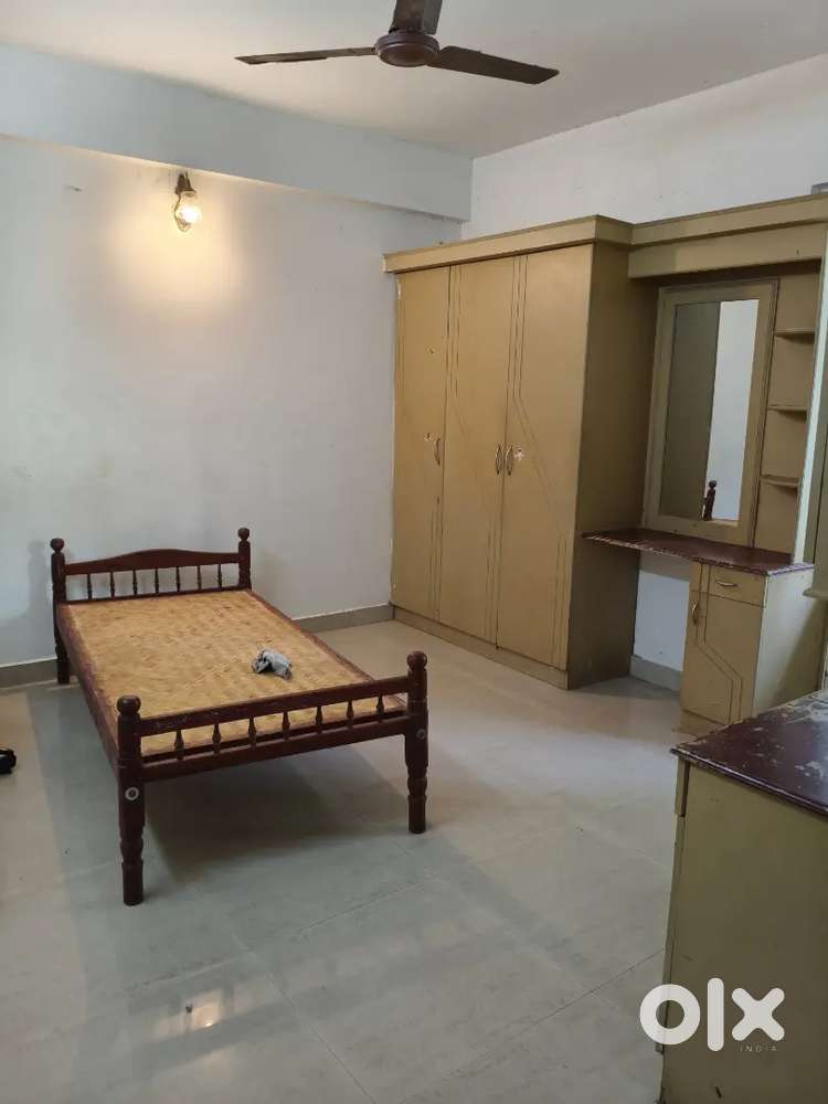 3 bhk house fully furnished for rent at pulinchode