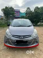 Hyundai EON 2013 LPG Well Maintained
