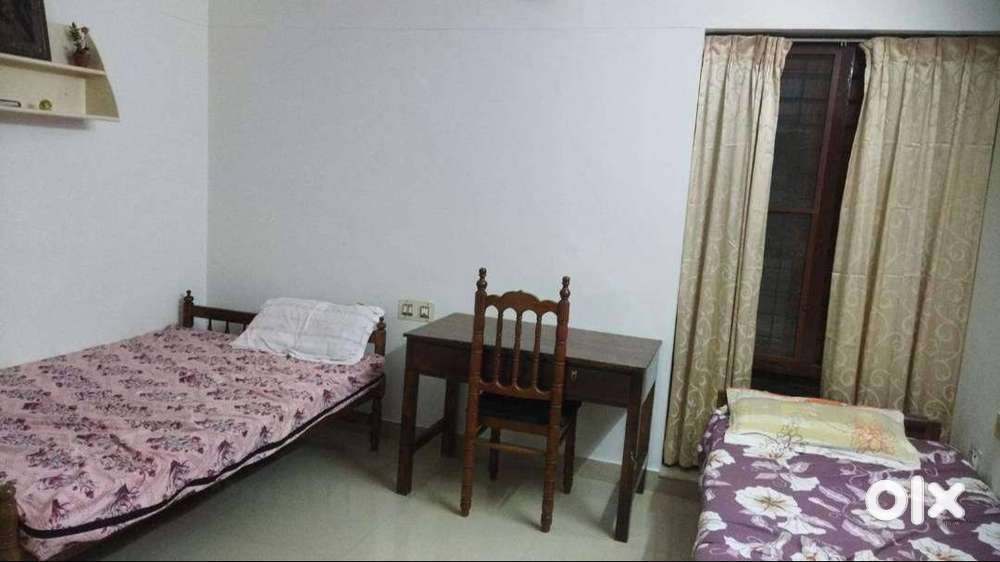 PG for working women with or w/o Food