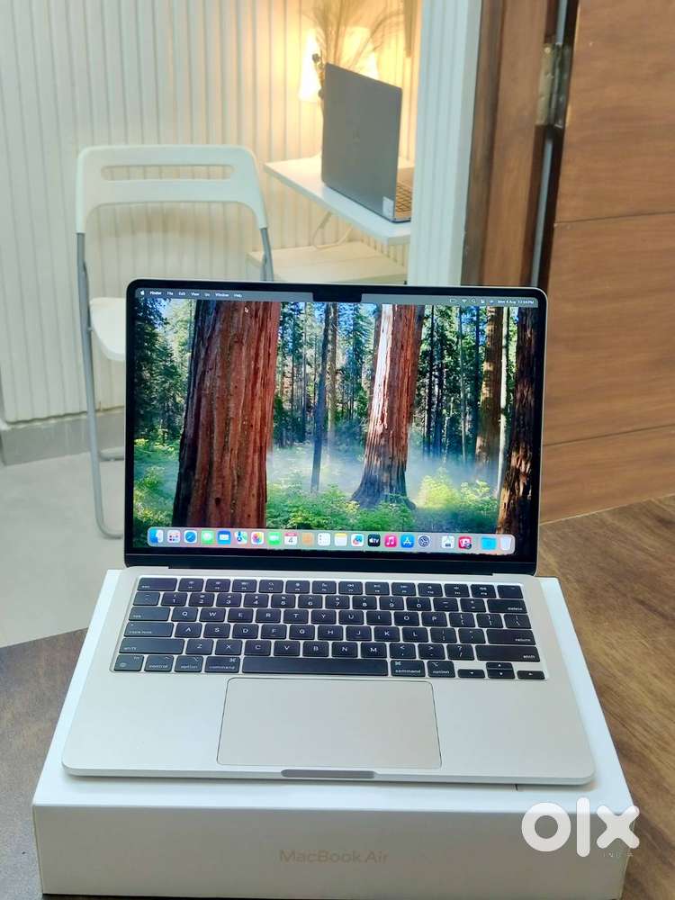 MacBook Air M2 Chip Brand new condition