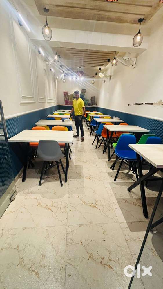 Cuisine: Continental Chinese  Tandoor   Fast Food  Beverages