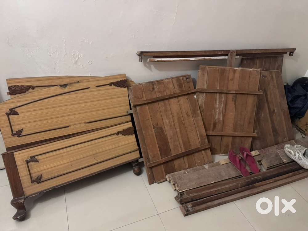 Queen size double bed
