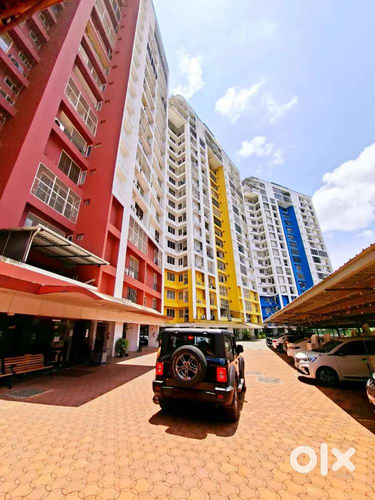 3BHK Modern Luxurious Flat {Sasthamangalam}, gym, pool, play area etc