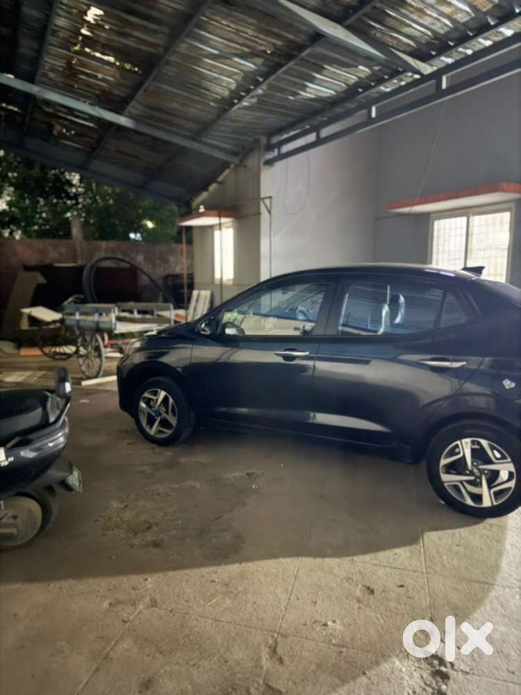 Hyundai Aura 2024 CNG & Hybrids Well Maintained
