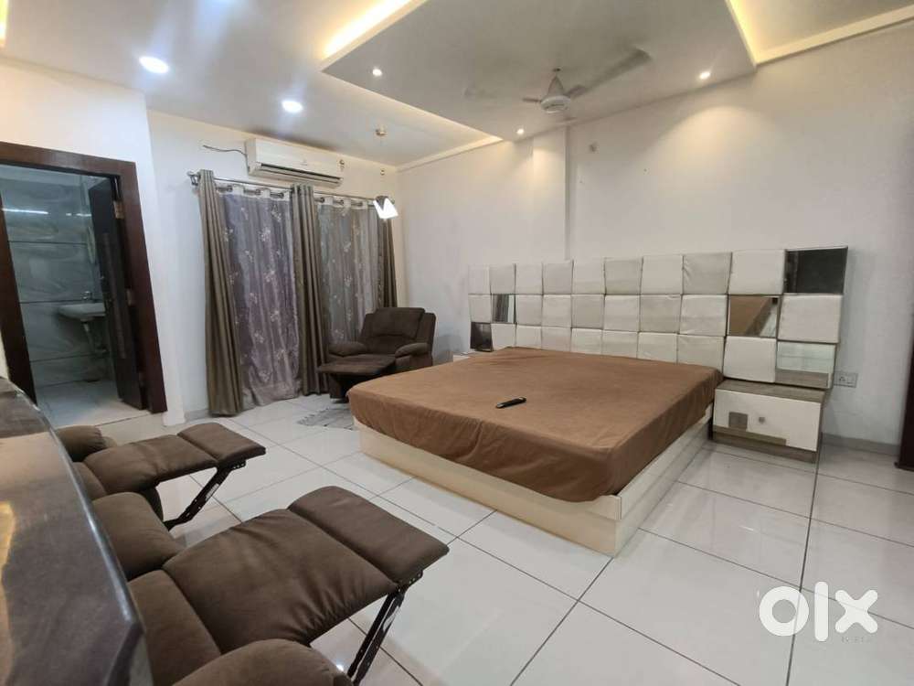 Bunglow on Rent near Bombay Hospital - Mahalaxmi Nagar