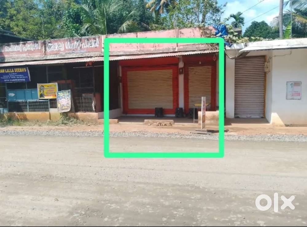 2 SHOP(2CENT) FOR SALE 2km distance (NH47) PROPER PLACE POICKTTUSERY
