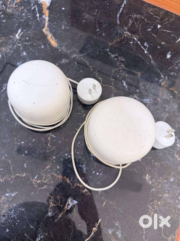 Used Google nest wifi router