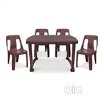 plastic dining table