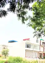 Fully furnished showroom for lease