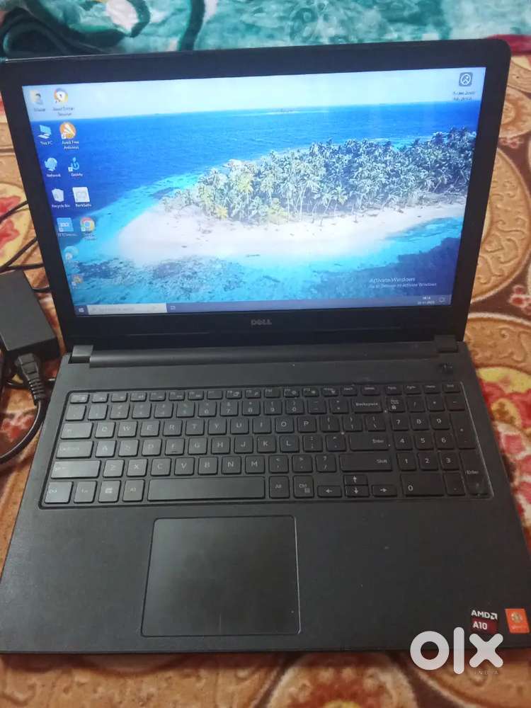 DELL INSPIRON 5555 LAPTOP. 8GB RAM. 1TB HARD DISK