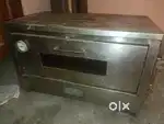 Restaurant items selling pizza oven and fryer