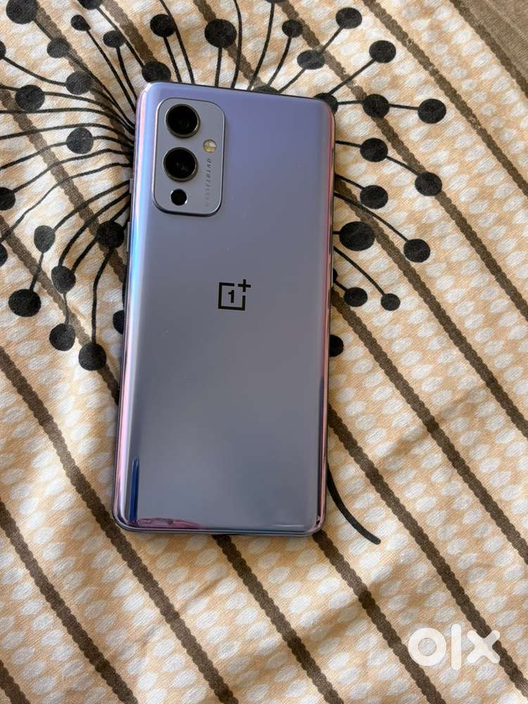 One plus 9 5g with 256gb storage for sell