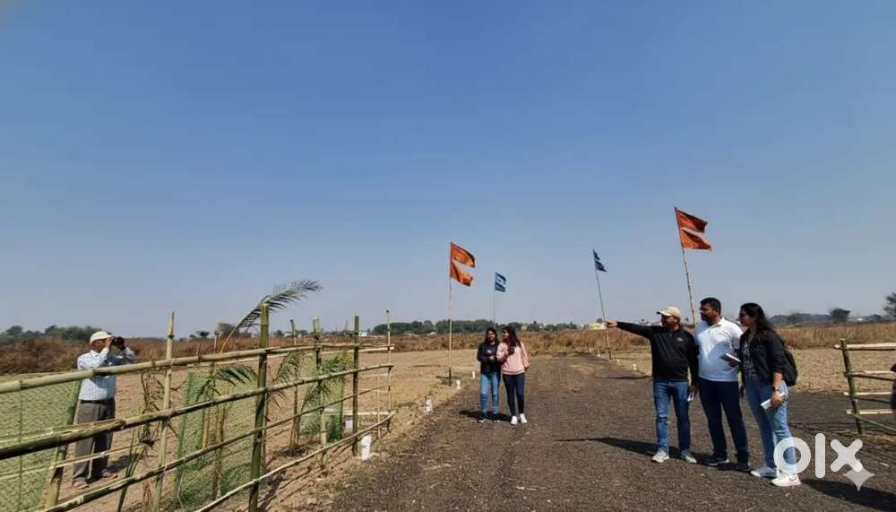 Residential plot Sale in gated society