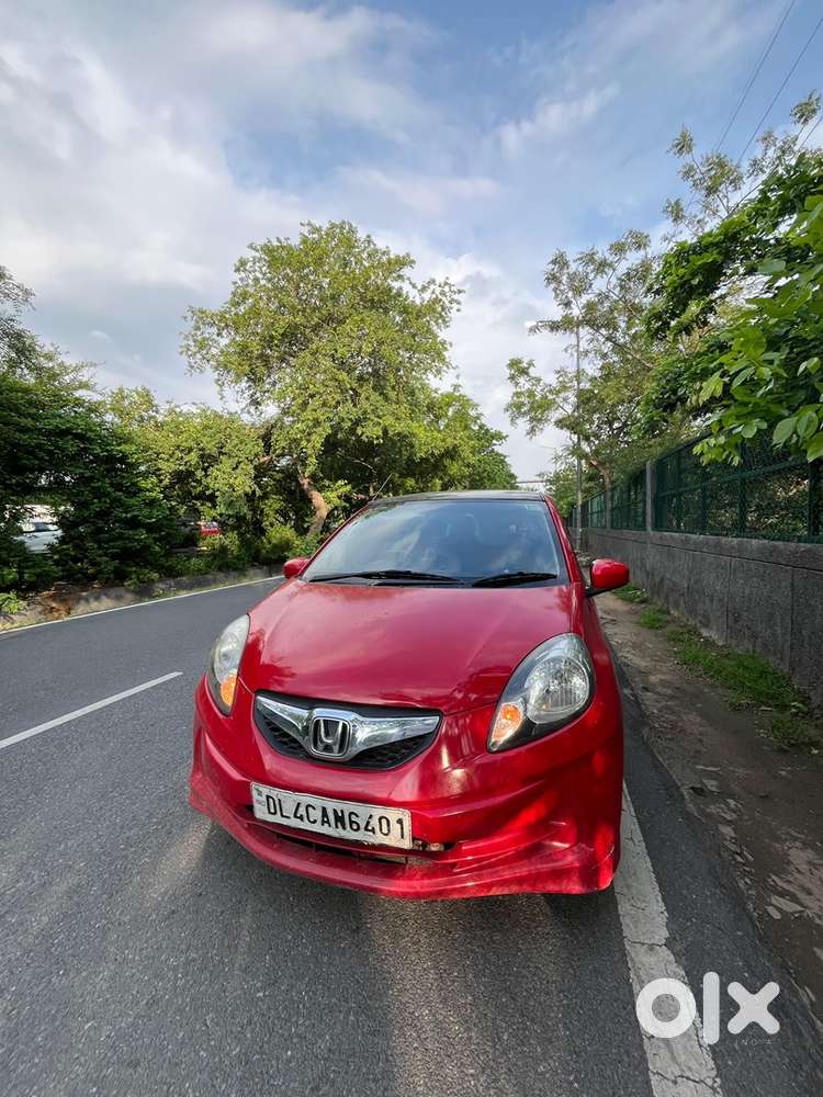 Honda Brio 2012 Petrol Well Maintained