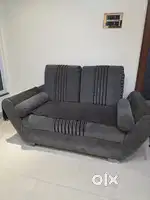 5 seat sofa with tea table