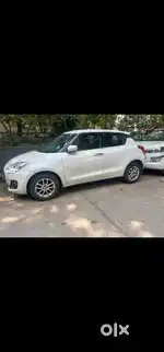 Maruti Suzuki Swift AMT ZXI, 2019, Petrol