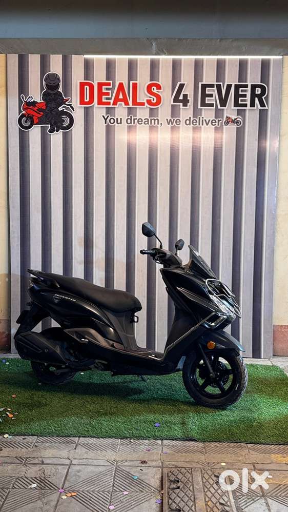 VESPA 125 LESS DRIVEN